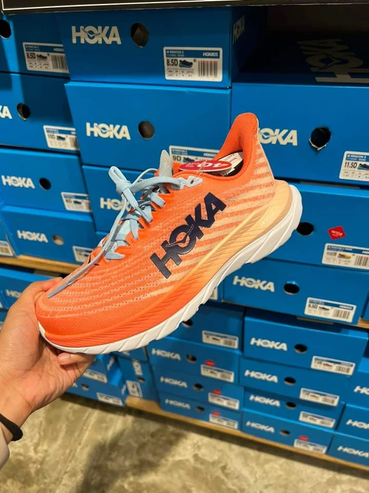 Hoka Shoes Pallet